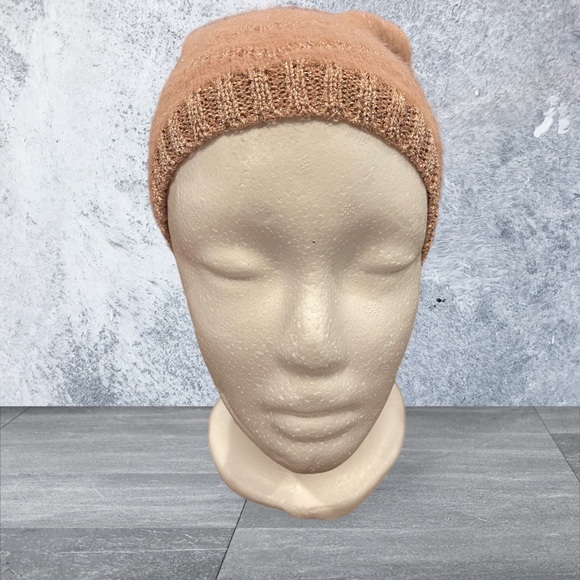 Justin & Taylor Inc Rose hat with gold trim. NWT - Picture 1 of 3